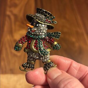 Off Park Festive Snowman Brooch with Rhinestones